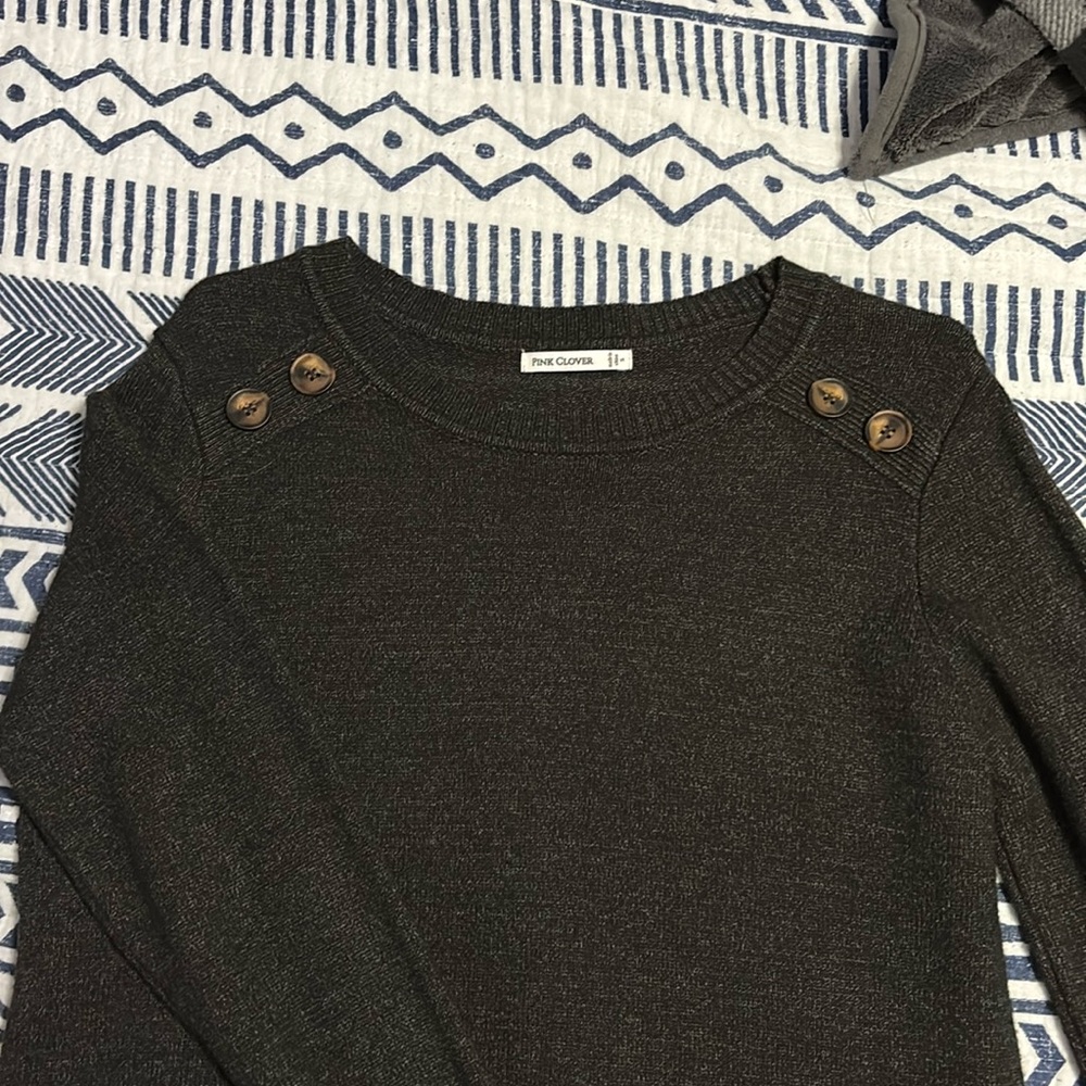Pink clover sweater